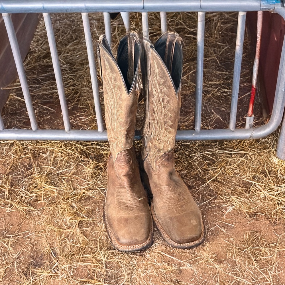 J.B. Dillon Classic Western Cowboy Boots – Brown Leather – Made in Mexico
